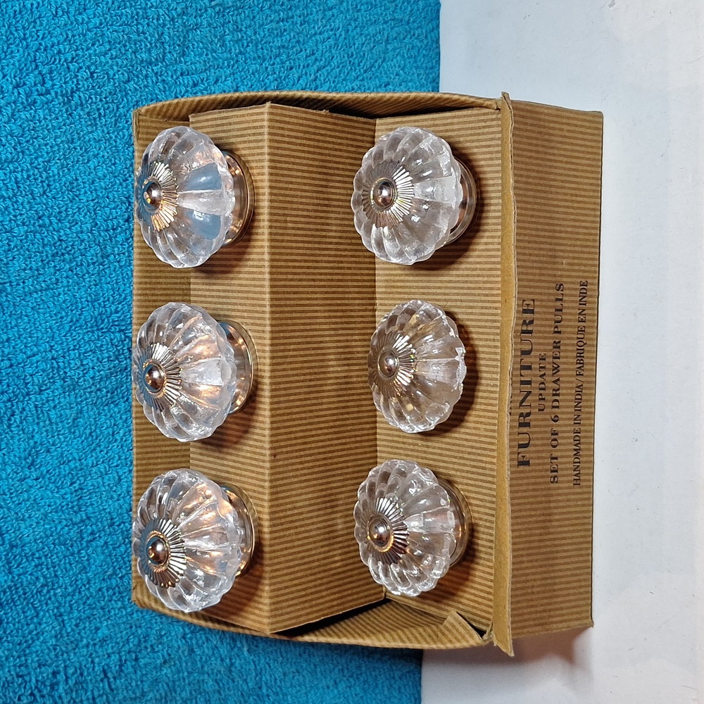 Drawer Pulls 6, 6 Crystal Like Vintage Inspired Drawer Pulls NEW